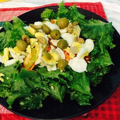 A picture of Salad.