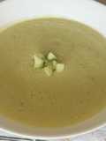 Sopa de poma i cogombre