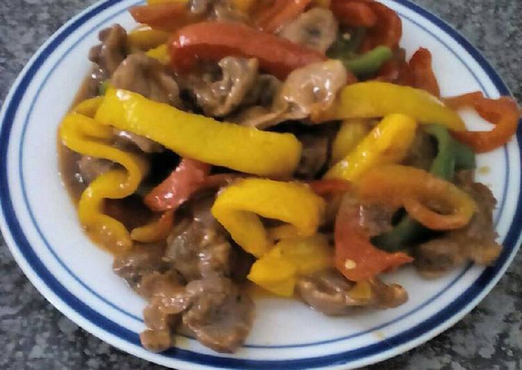 Recipe of Any-night-of-the-week Gizzards and pepper salad