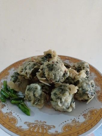 Cara Gampang Membuat Resep Bola bola daun singkong (ROLADE) yang Enak Banget Anti Ribet, Mantap Sekali