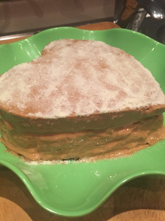 Una foto de Cake de crema de maní 🥜