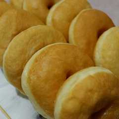 รูปของ Donat Fluffy InsyaAllah Anti Gagal