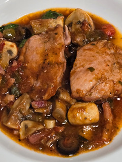 Una foto de Pollo a la cacciatore