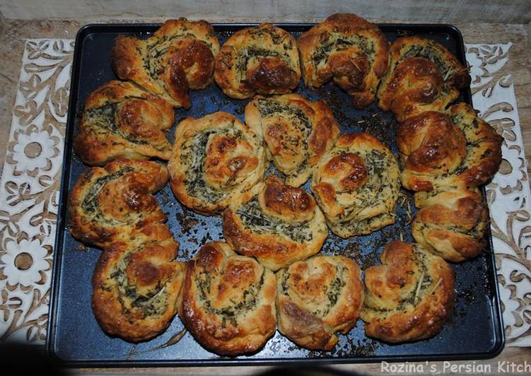 Easiest Way to Prepare Perfect Garlic-rosemary bread