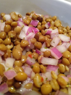 Una foto de Ensalada de lentejas
