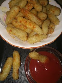 चटपटे कुरकुरे (Chatpate Kurkure recipe in Hindi) रेसिपी मुख्य फोटो