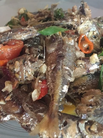 Cara Mudah Membuat Resep  Pindang tumis pedas kering yang Bikin Ngiler, Enak