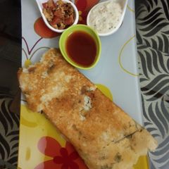 A picture of Rava dosa.