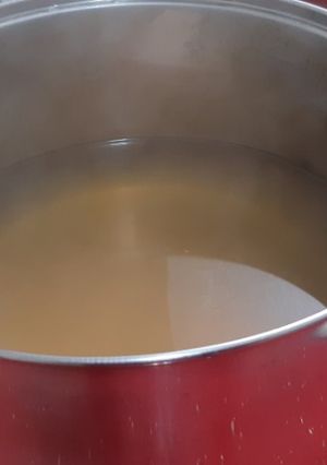 Foto principal de Caldo de verduras de aprovechamiento