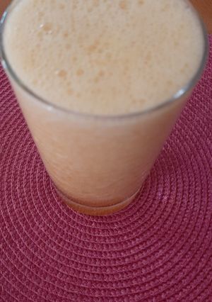Una foto de Jugo de melón y mandarina