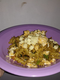 Foto resep Fusilli with scrambled egg and cheese