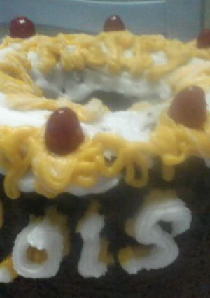 A picture of Dry fruit new year cake.