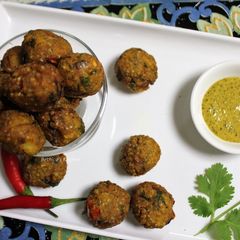 A picture of Bajra Pakora.