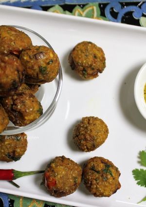 A picture of Bajra Pakora.