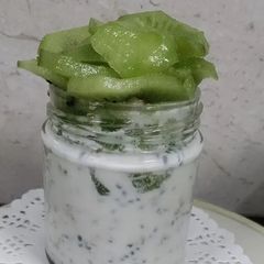 A picture of Kiwi Chia Seeds Pudding.