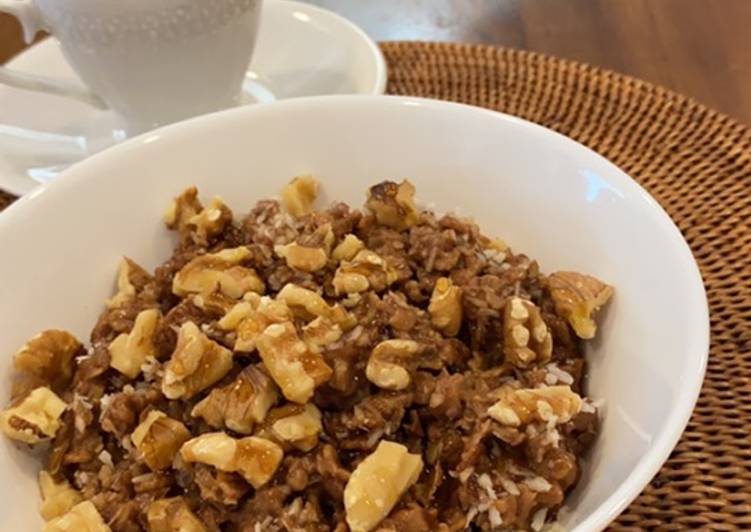 Recipe of Homemade Coconut Chocolate Nuts Oatmeal