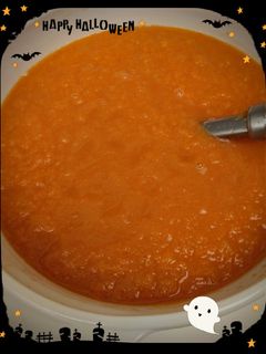 吸血鬼喝湯了-紅蘿蔔湯(低醣生酮餐)(方便素/全素)(家常好湯)(簡單料理) 的食譜成品照片