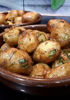 Foto principal de Patatas nuevas al horno