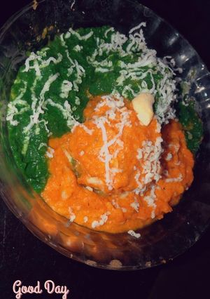 A picture of Panner kofta Two in one gravy.