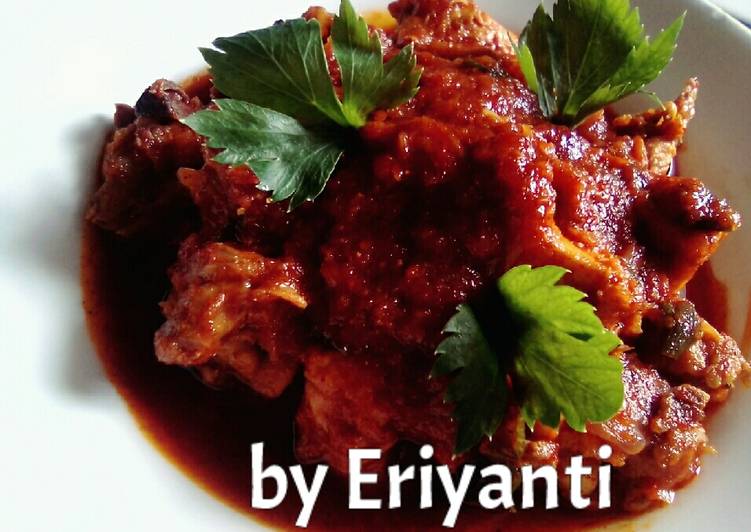 Ayam potong bumbu balado