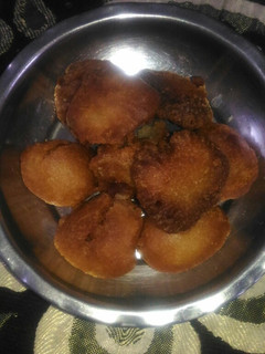 मीठे पुआ (Meetha pua recipe in Hindi) रेसिपी मुख्य फोटो
