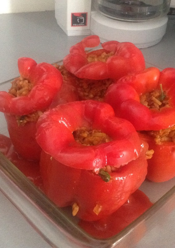 Una foto de Pimientos rellenos vegetarianos