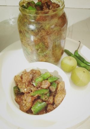 A picture of Amla mirch ka achar.