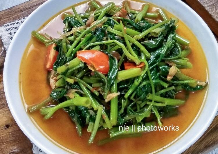 Tumis Kangkung Terasi