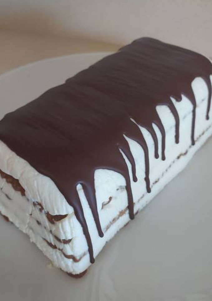 Una foto de Tarta de galletas y leche condensada