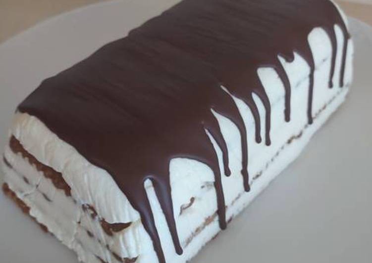Tarta de galletas y leche condensada