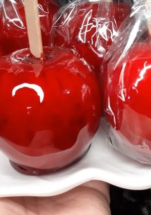 Foto de 🍎 Maçã DO AMOR QUE NÃO GRUDA NO DENTE, E NÃO DERRETE POR 5 DIAS!!