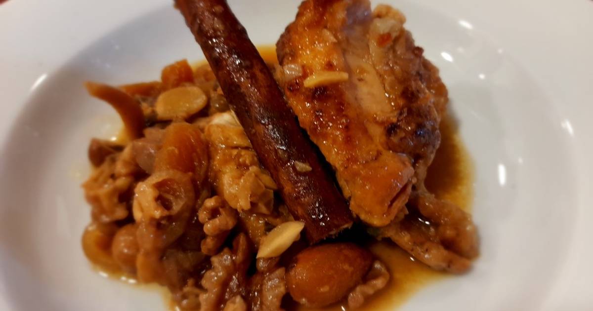 Pollo rustido con frutos secos Receta de Toni Martín Cookpad