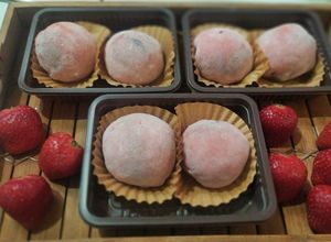Foto resep Mochi daifuku isi coklat stroberi