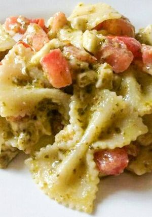Foto principal de Pasta salsa pesto y mozzarella