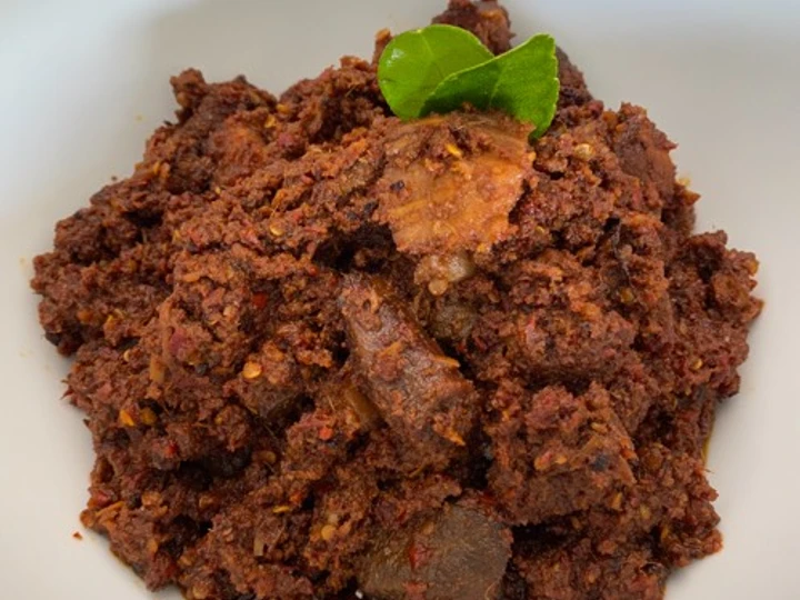 Langkah Mudah untuk Membuat Resep Rendang daging &amp;amp; paru sapi (Jawa) yang Bikin Ngiler