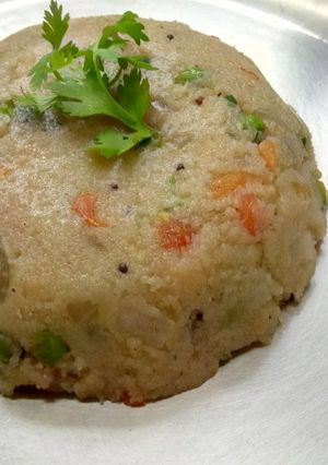 A picture of Mixed Vegetables Upma.