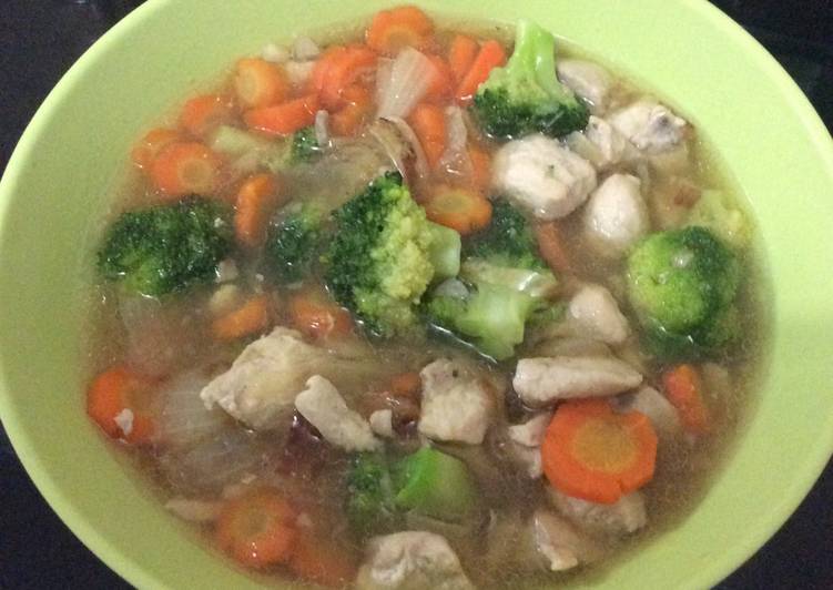 Cara Membuat Ayam Cah Brokoli Wortel yang simpel