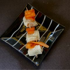 A picture of Tiranga Mini Rolls.