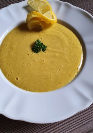 O poză a rețetei Supă cremă de linte.