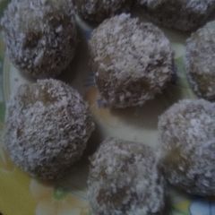 A picture of Aawale ke laddu.