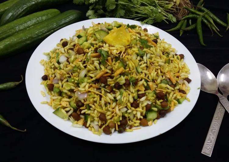 My Kids Love Jhal Muri (Bengali Spicy Puffed Rice)