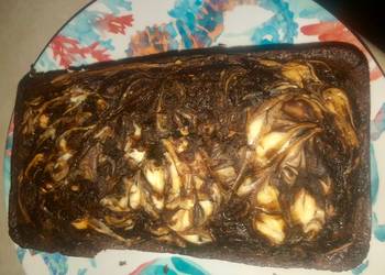 How to Prepare Delicious Caramel Cream cheese swirl brownie loaf