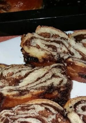 Foto di Pan brioche intrecciato al cioccolato