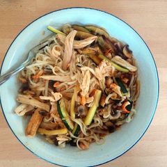 Quick dried shrimp noodles A picture of Quick dried shrimp noodles.