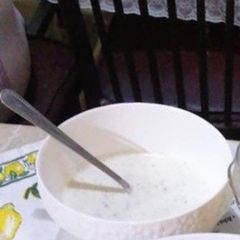 A picture of Garlic raita.
