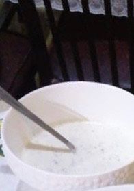 A picture of Garlic raita.