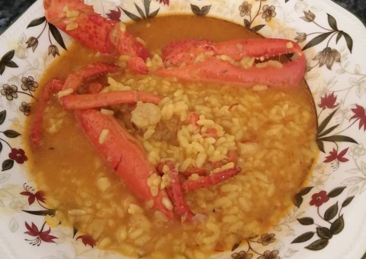 Arroz caldoso con bogavante