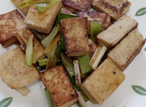 香煎板豆腐 的食譜成品照片