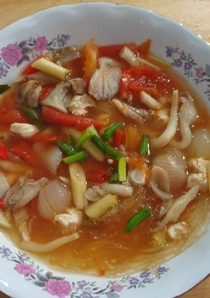 รูปของ เส้นแก้ว ต้มยำอกไก่น้ำใส คลีน
