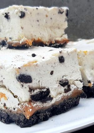 Una foto de CHEESECAKE OREO CON CORAZÓN DE DULCE DE LECHE!!
